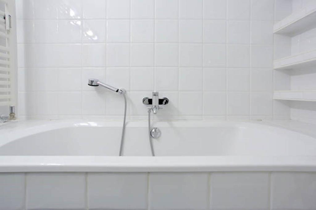 Apartment Mariahilf - 4Rooms4You Wien Rom bilde